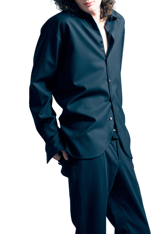 601.1 SHIRT CURVED FRONT WOOL black