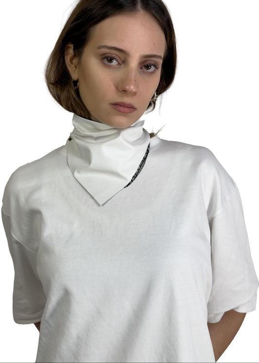 TRIANGLE LEATHER SCARF